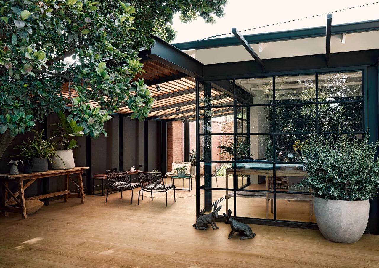 Sol carrelage effet bois maison industrielle